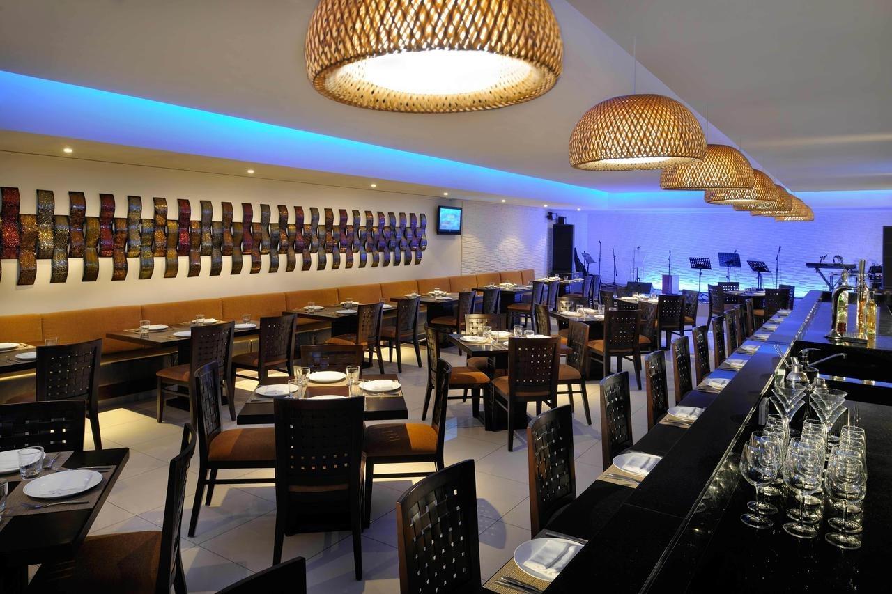 Asiana Hotel Dubaj Exteriér fotografie The interior of the restaurant