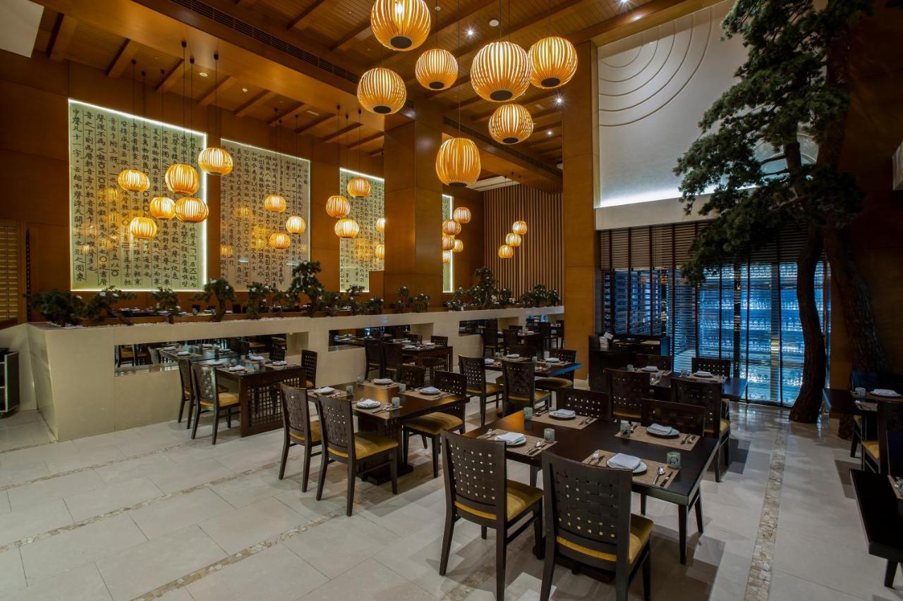 Asiana Hotel Dubaj Exteriér fotografie The restaurant
