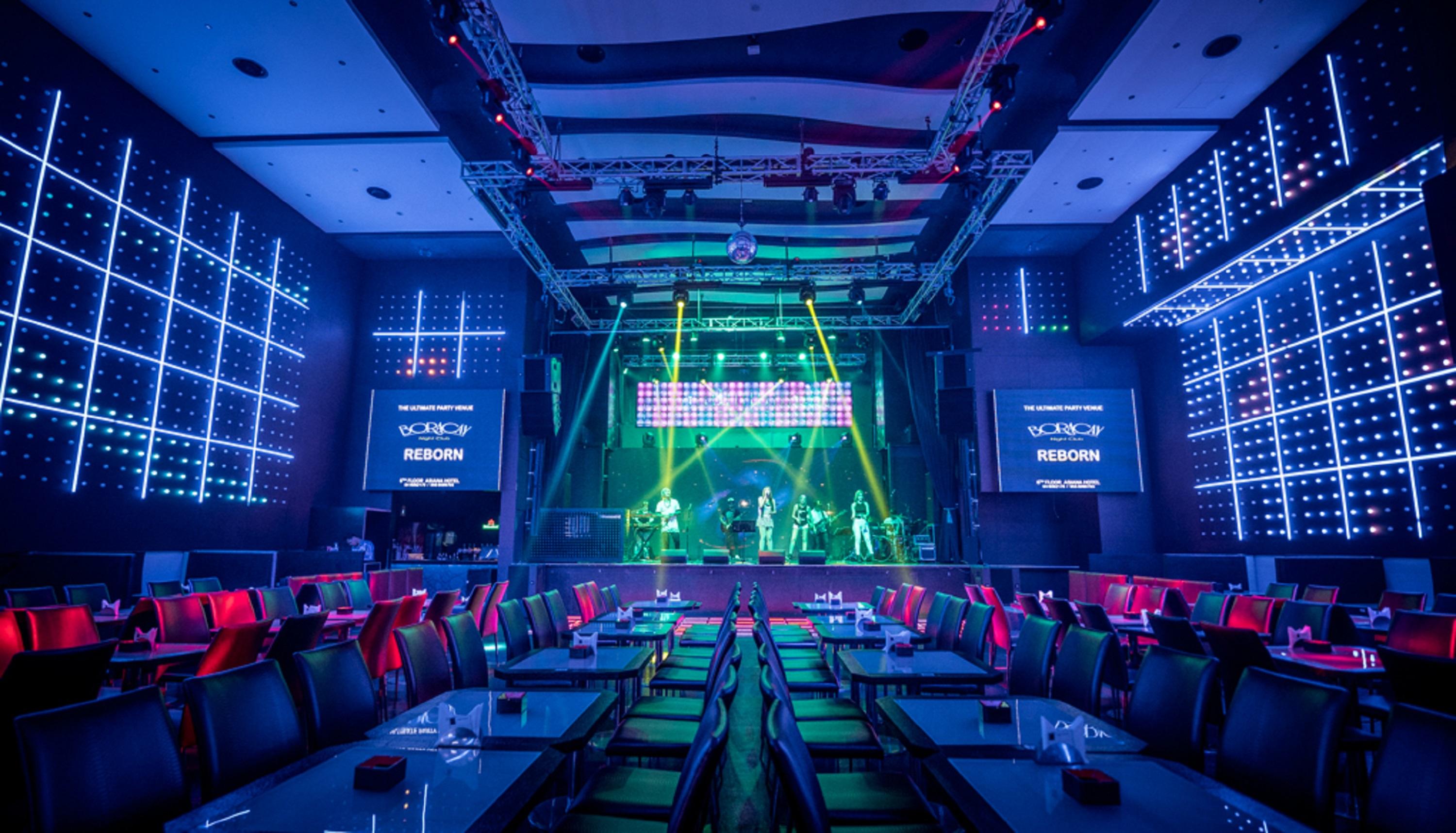 Asiana Hotel Dubaj Exteriér fotografie The interior of the nightclub