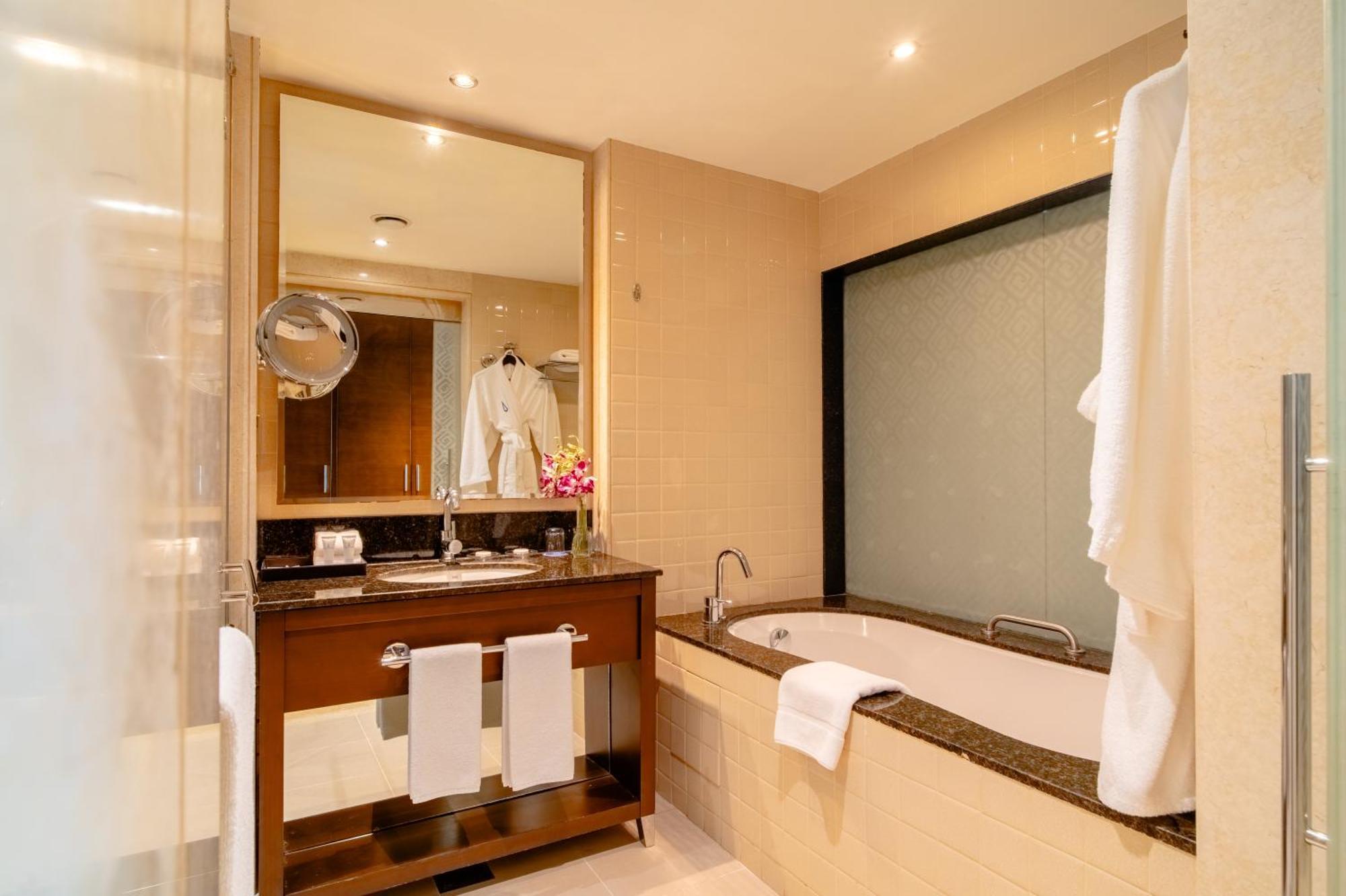 Asiana Hotel Dubaj Exteriér fotografie Bathroom